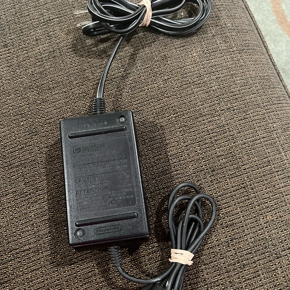 Gamecube charger